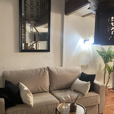 Apartment Duplex Puente Rey Con Balcon *